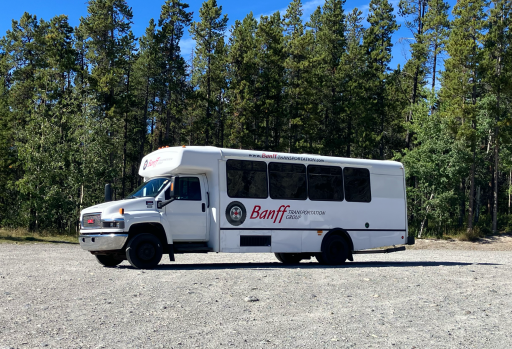 Moraine Lake Private Bus Service